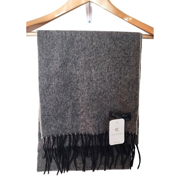 Luxurious Cashmere Blend Scarf By Linea Emmeti 80% Wool 20% Cashmere Italy NWT - Picture 1 of 8
